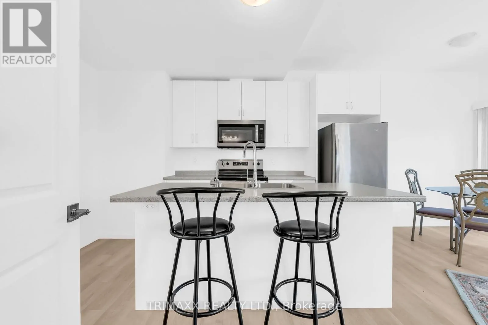 31 - 1465 STATION STREET