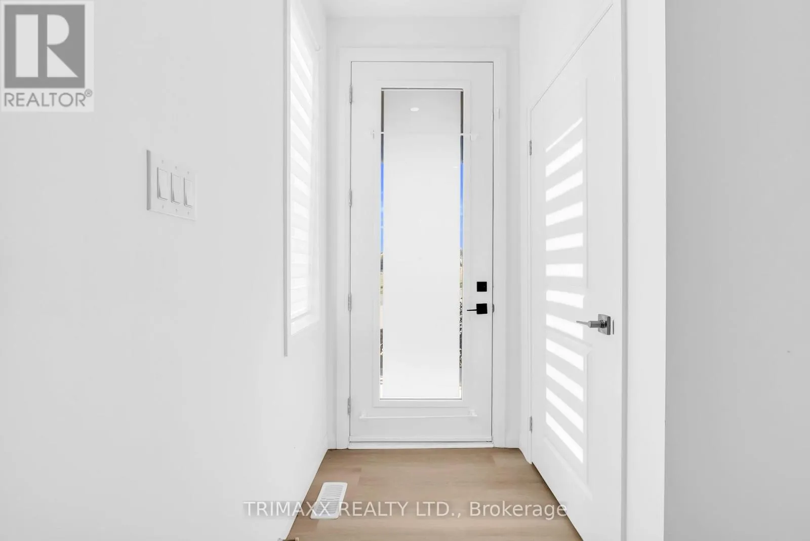 31 - 1465 STATION STREET