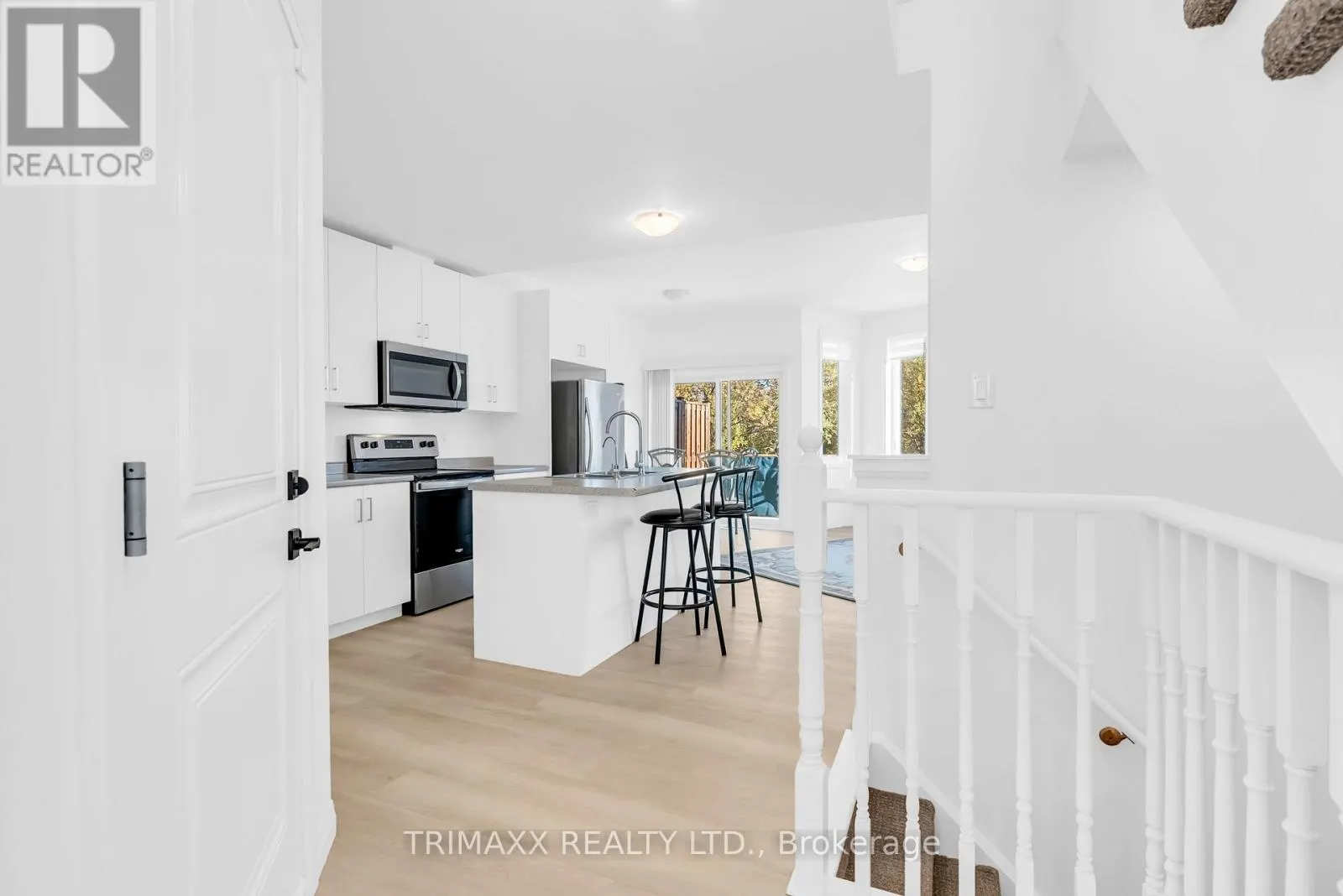 31 - 1465 STATION STREET