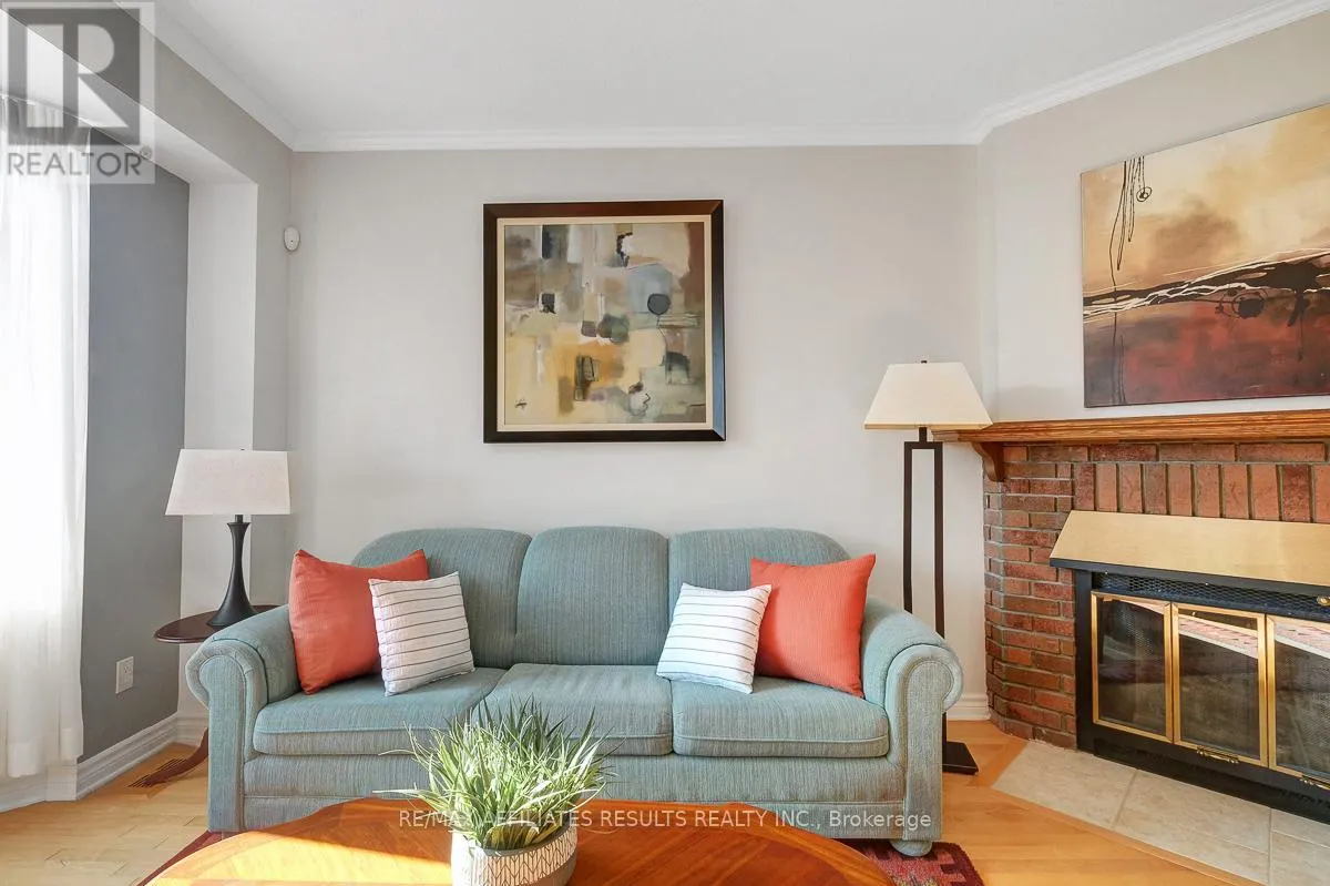 68 PHEASANT RUN DRIVE