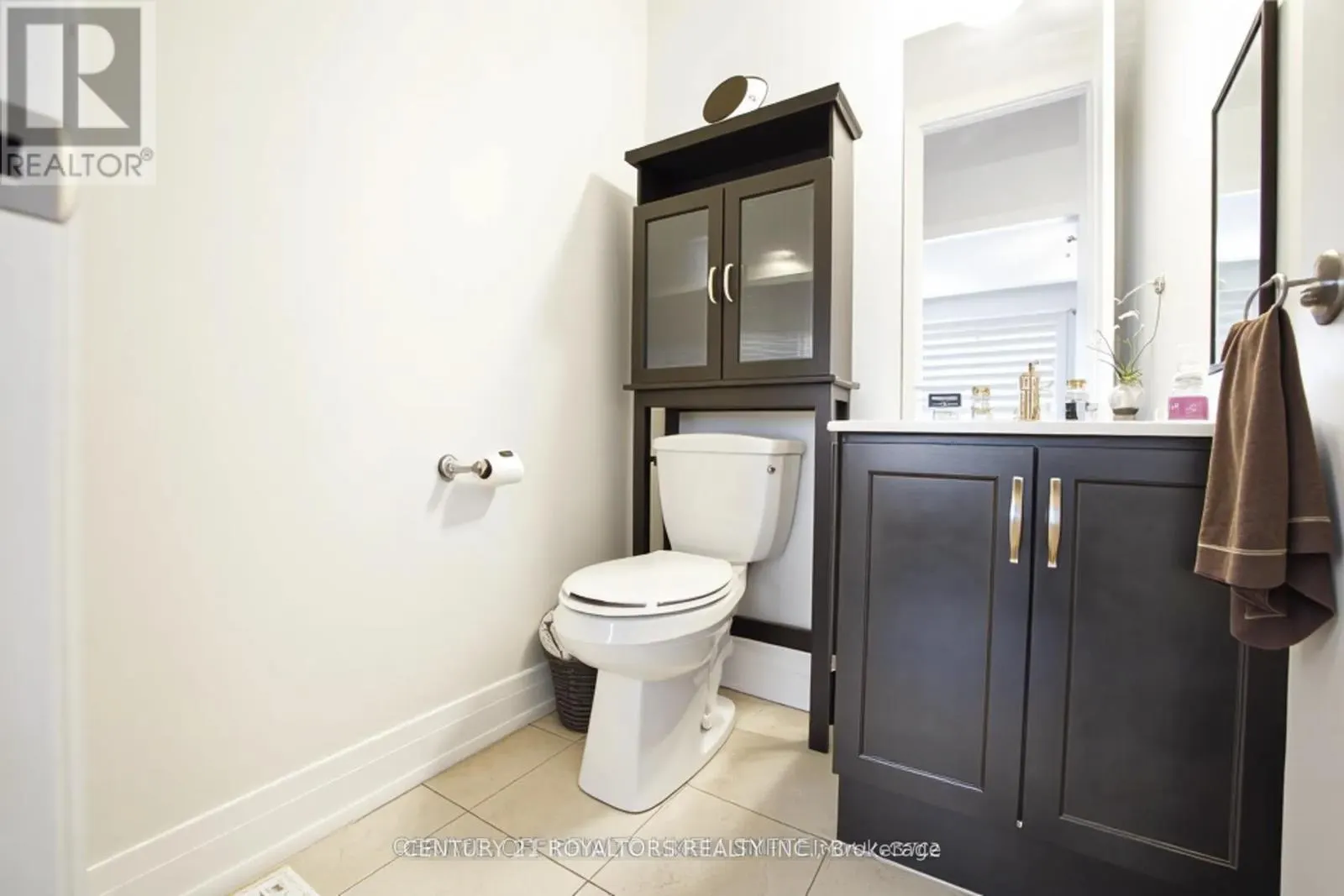 1219 UPPER THAMES DRIVE