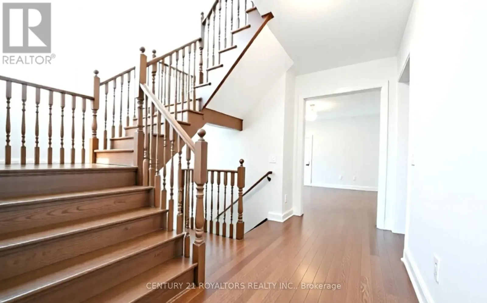 1219 UPPER THAMES DRIVE