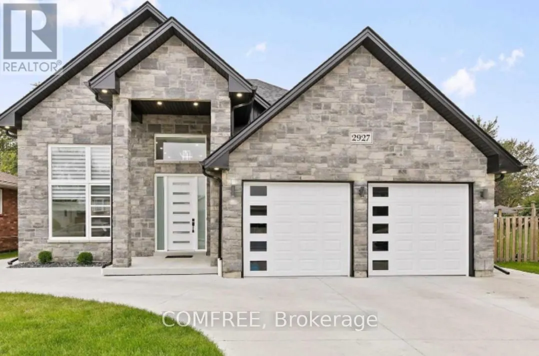 2927 CLEMENCEAU BOULEVARD