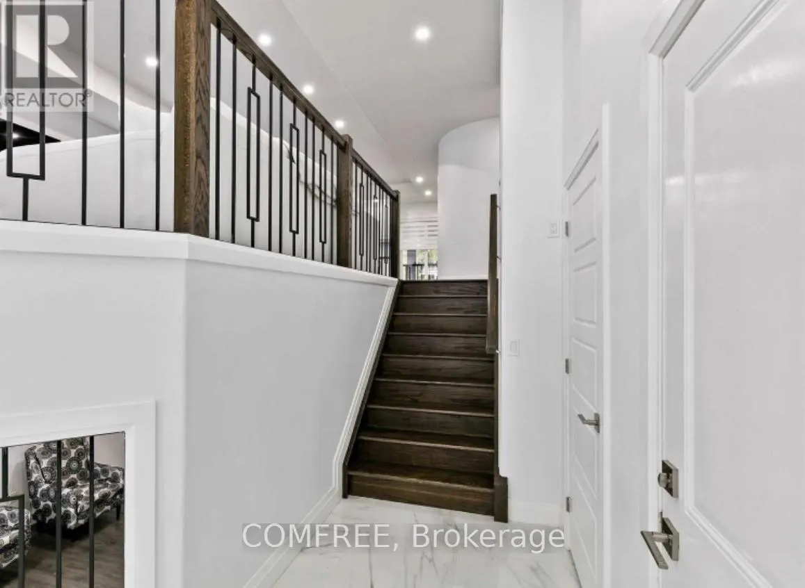 2927 CLEMENCEAU BOULEVARD