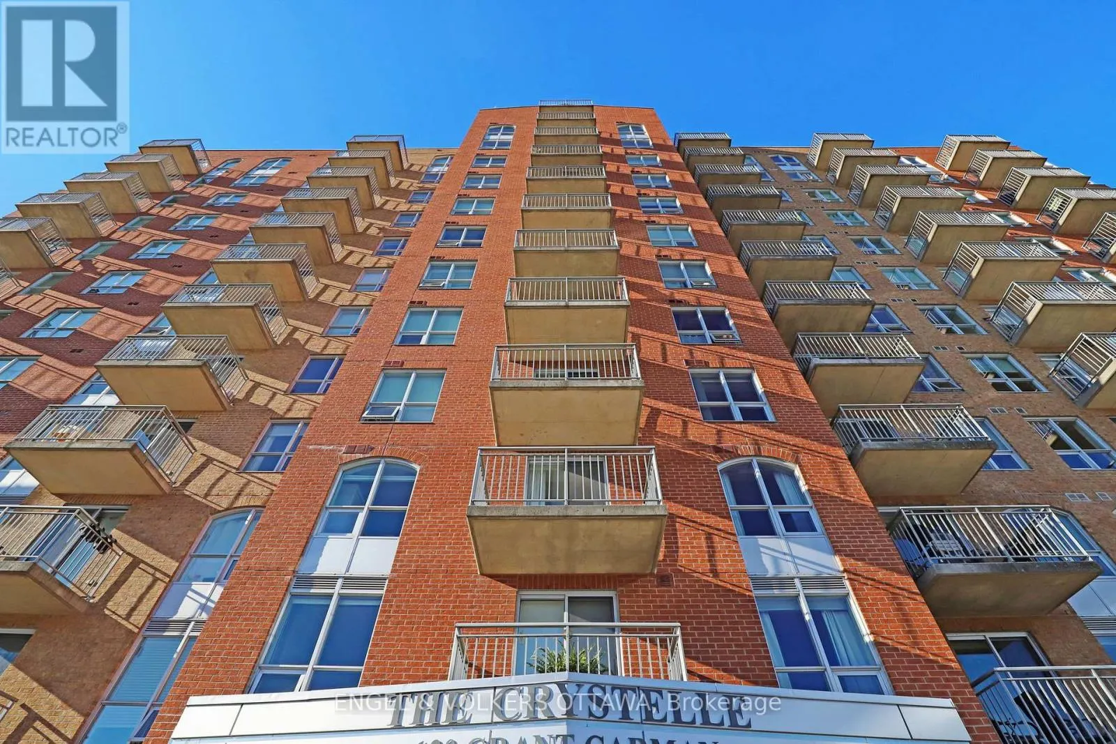 1207 - 120 GRANT CARMAN DRIVE