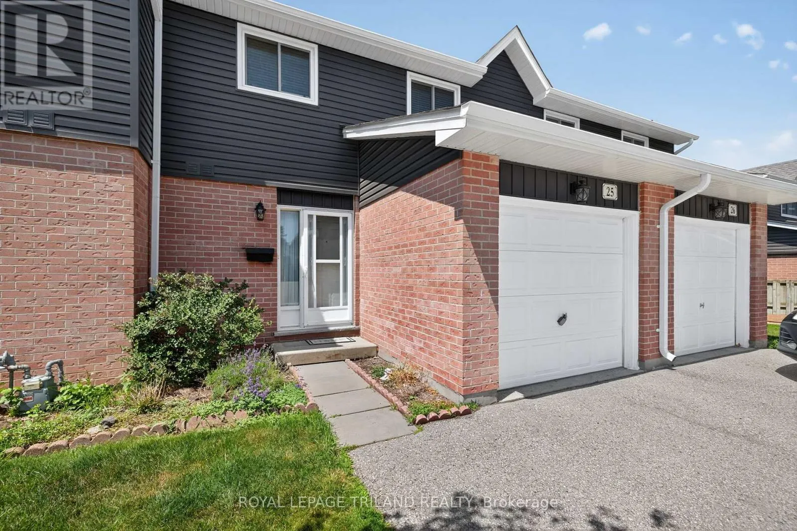 25 - 131 BONAVENTURE DRIVE, #25