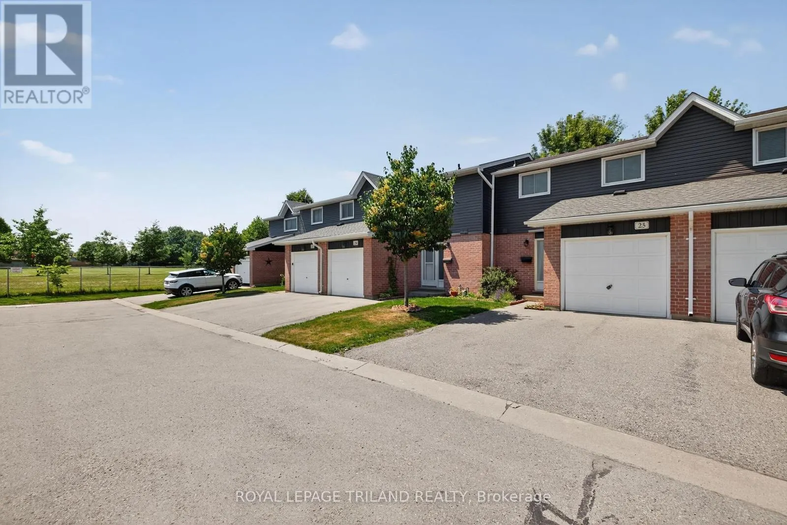 25 - 131 BONAVENTURE DRIVE, #25