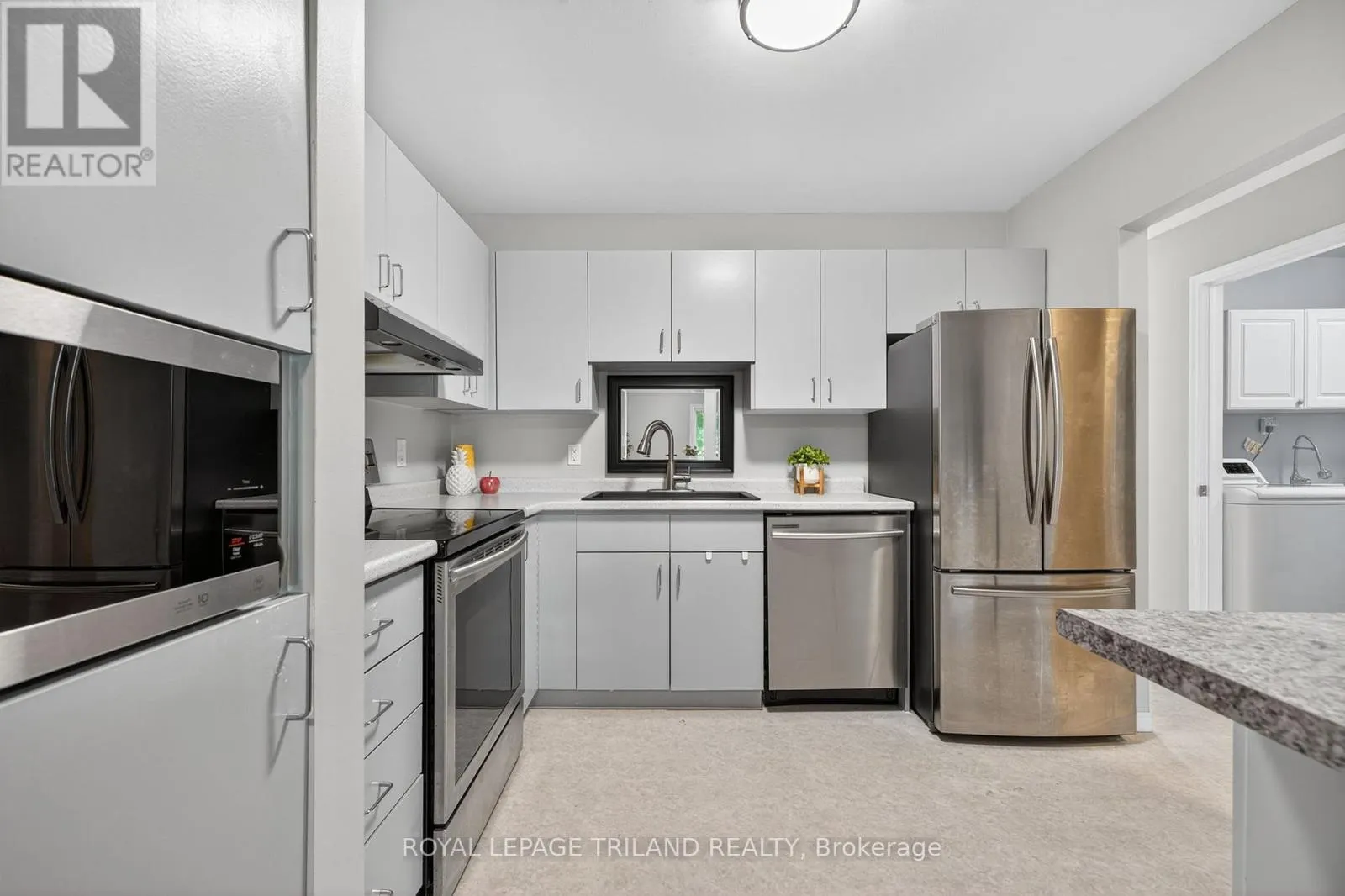 25 - 131 BONAVENTURE DRIVE, #25