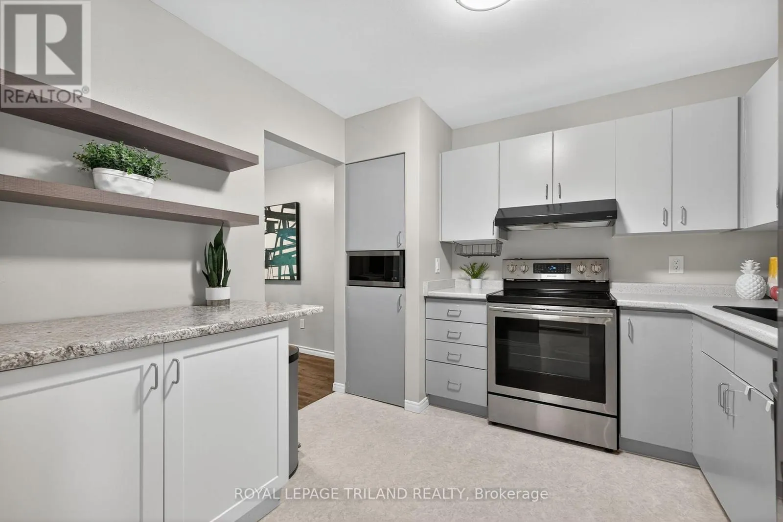 25 - 131 BONAVENTURE DRIVE, #25