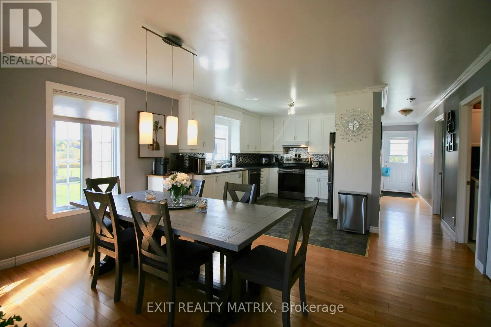 3532-3534 FRONT ROAD