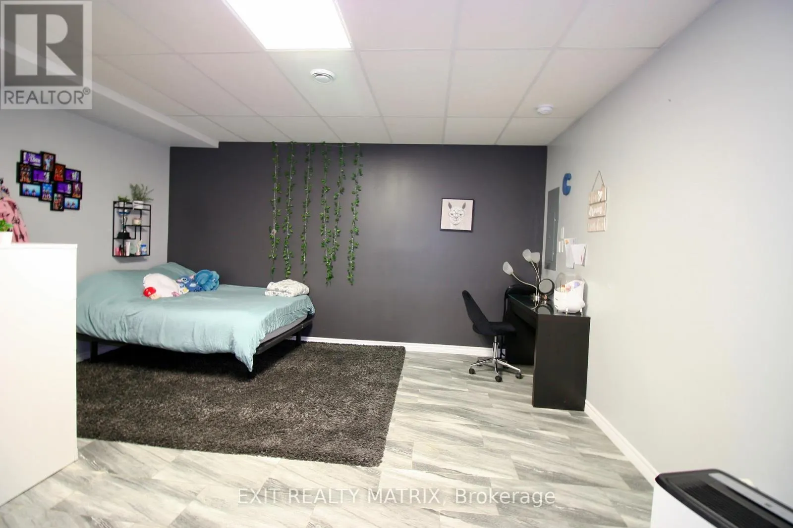 3532-3534 FRONT ROAD