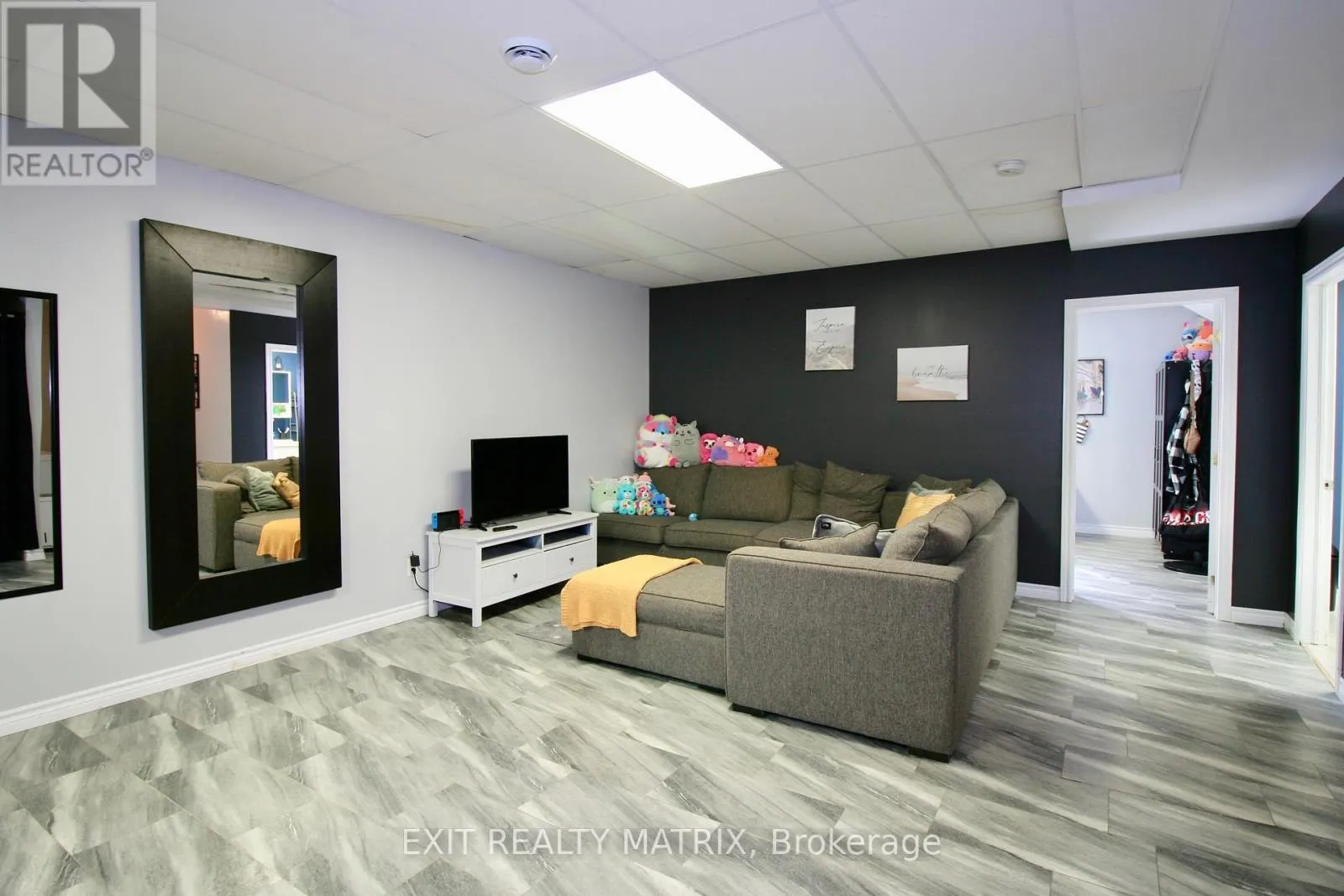 3532-3534 FRONT ROAD