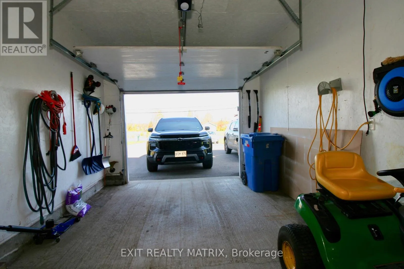 3532-3534 FRONT ROAD