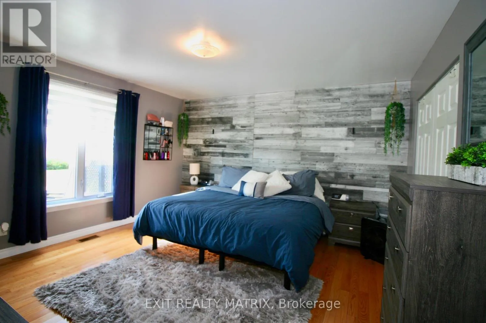 3532-3534 FRONT ROAD