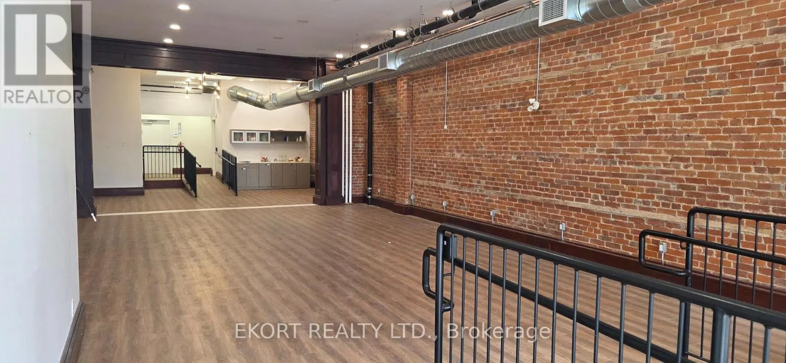 A - 249 FRONT STREET, #A