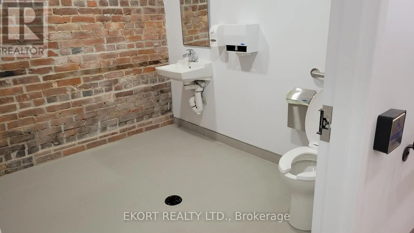 A - 249 FRONT STREET, #A