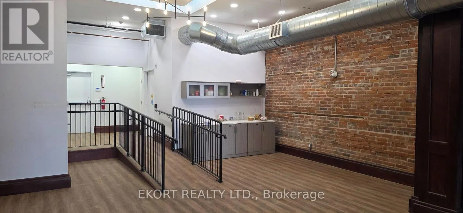 A - 249 FRONT STREET, #A