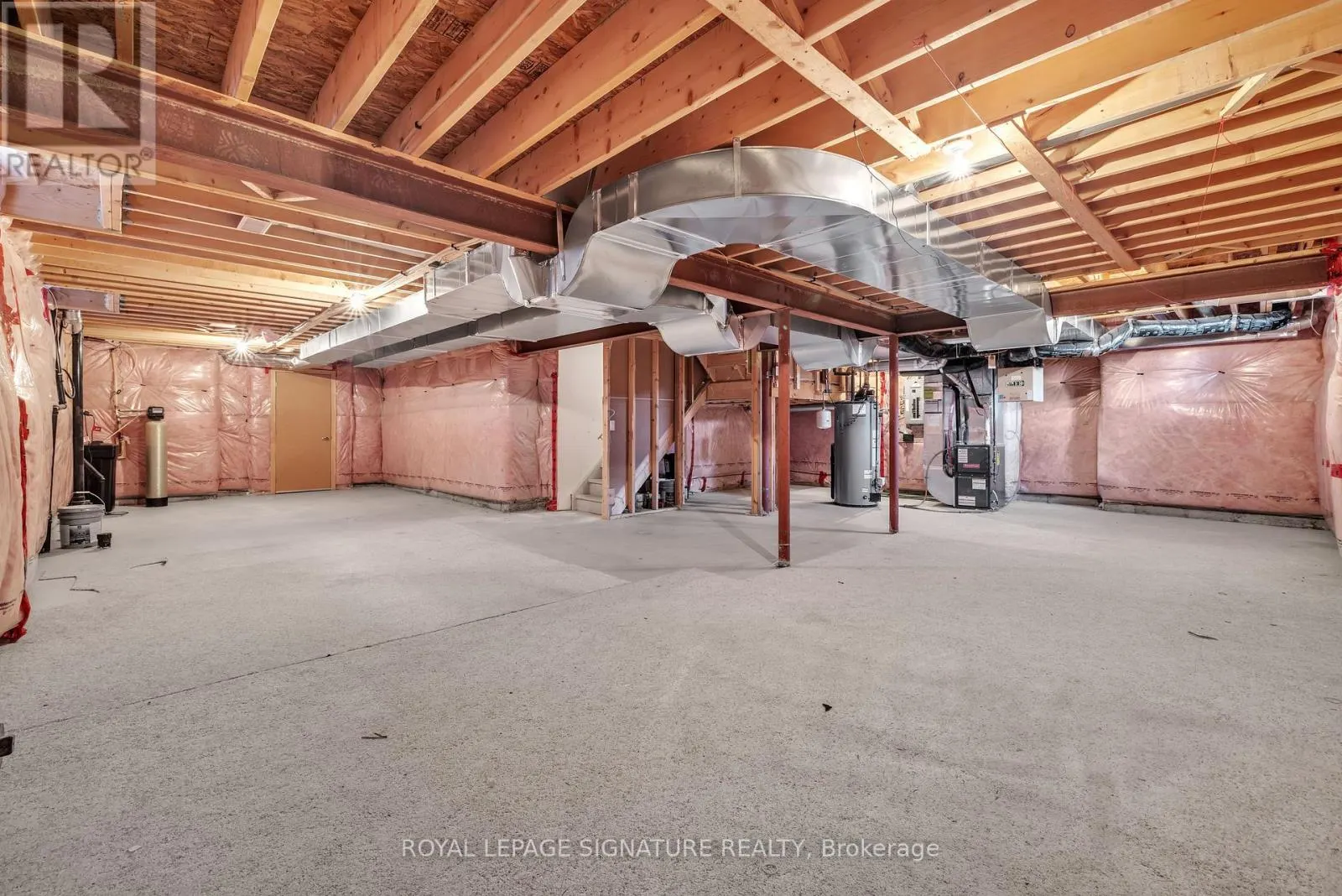 1089 UPPER THAMES DRIVE