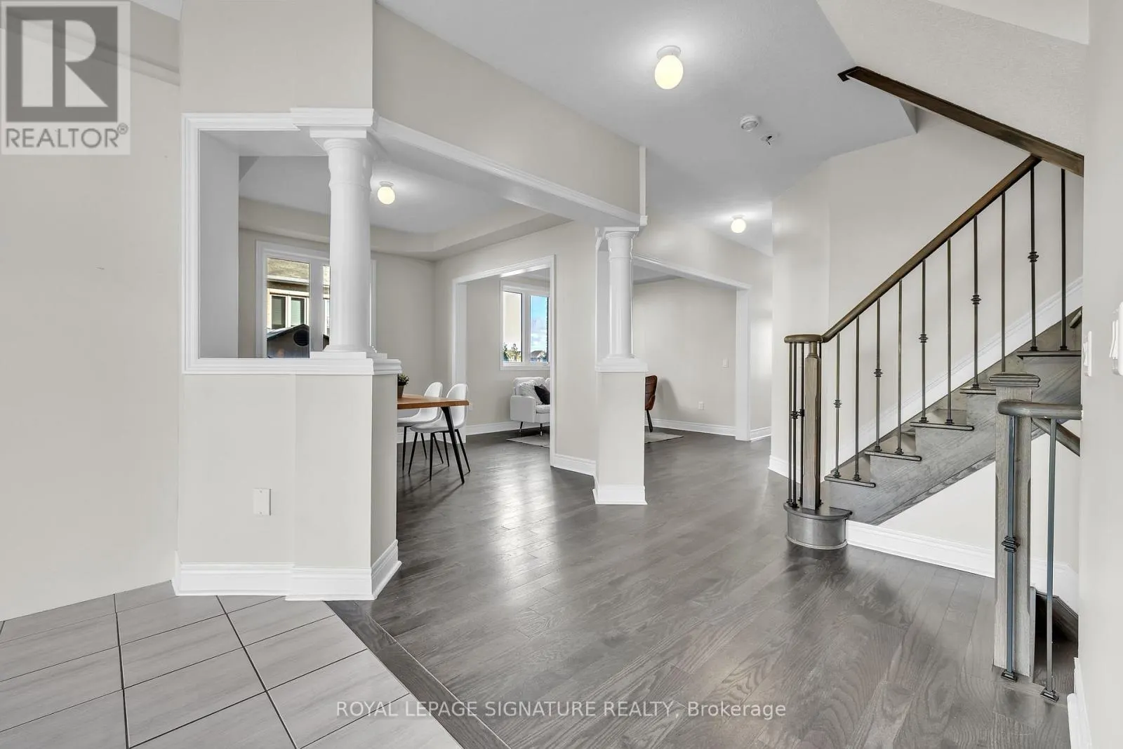 1089 UPPER THAMES DRIVE