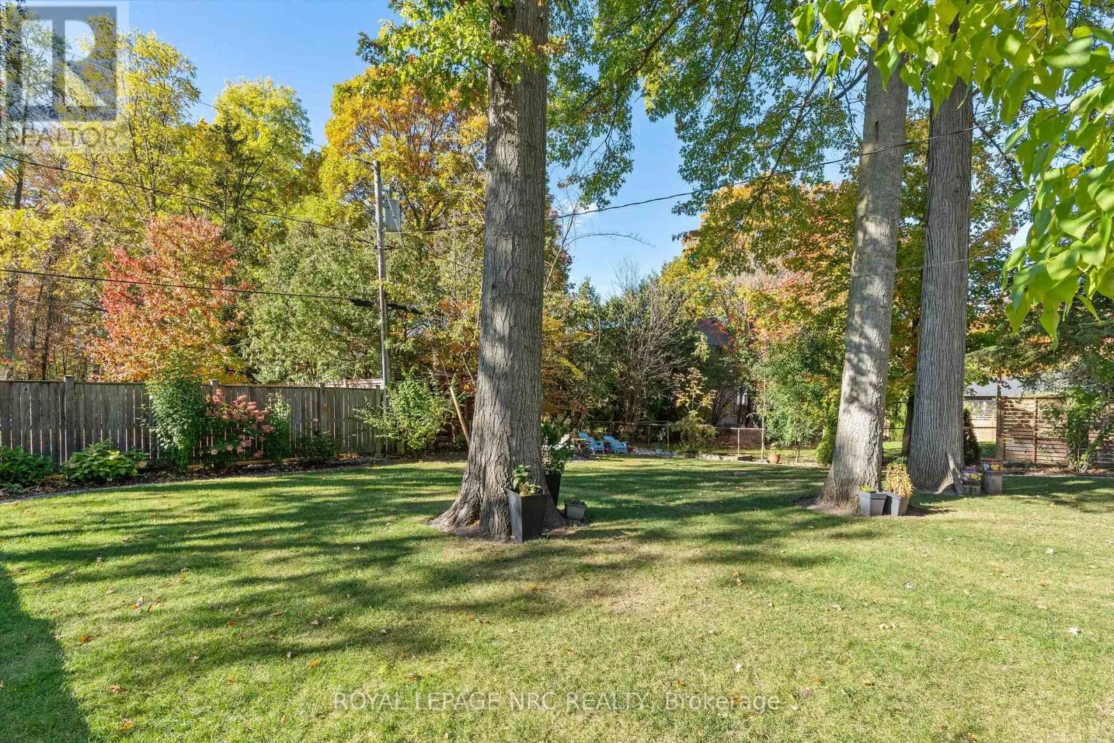 16 BRIARFIELD CRESCENT