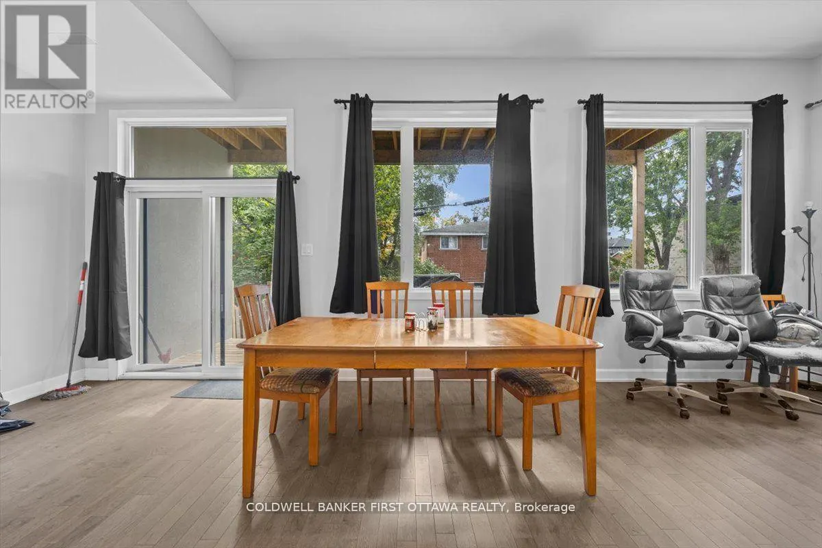 560 QUEEN MARY STREET