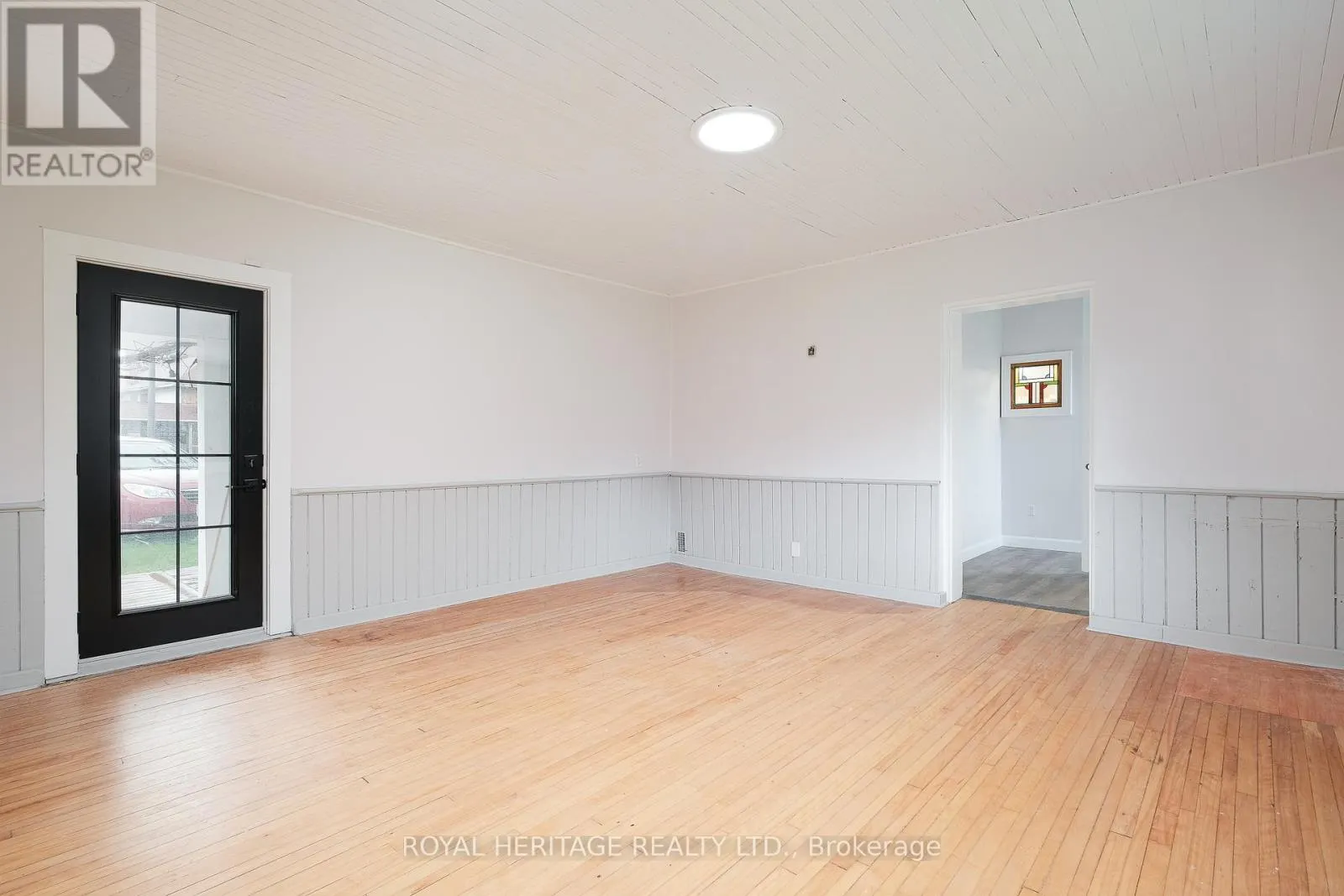 UNIT# 2 - 2102 NATHAWAY DRIVE