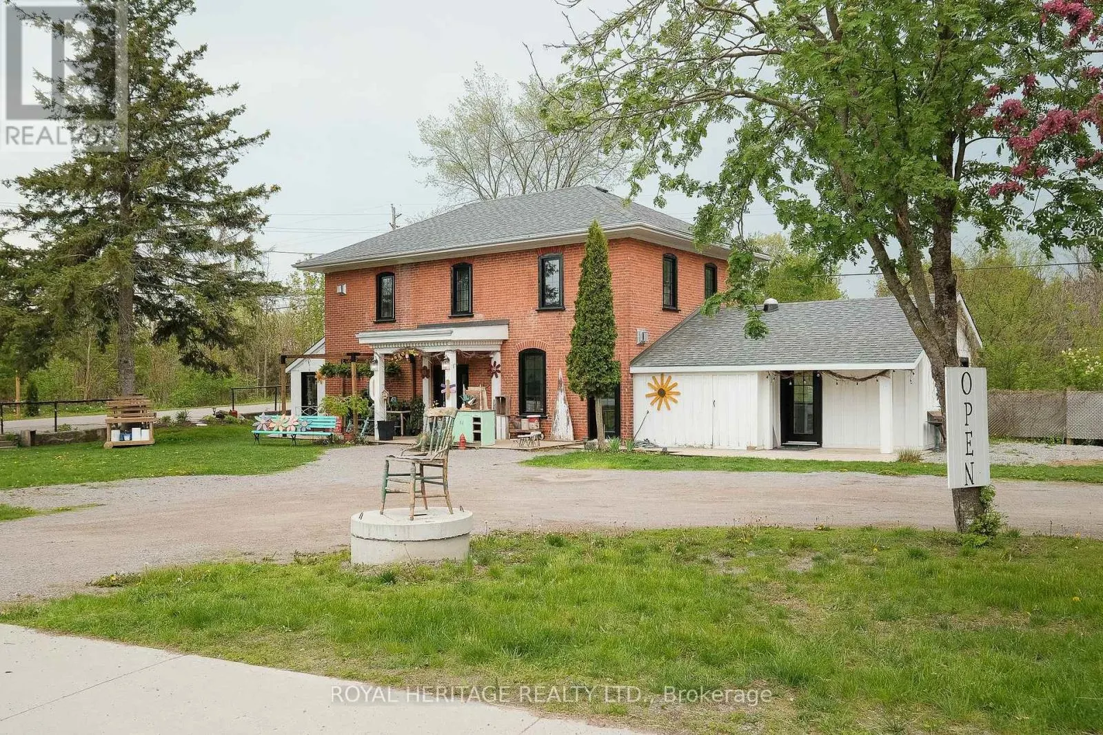 UNIT# 2 - 2102 NATHAWAY DRIVE