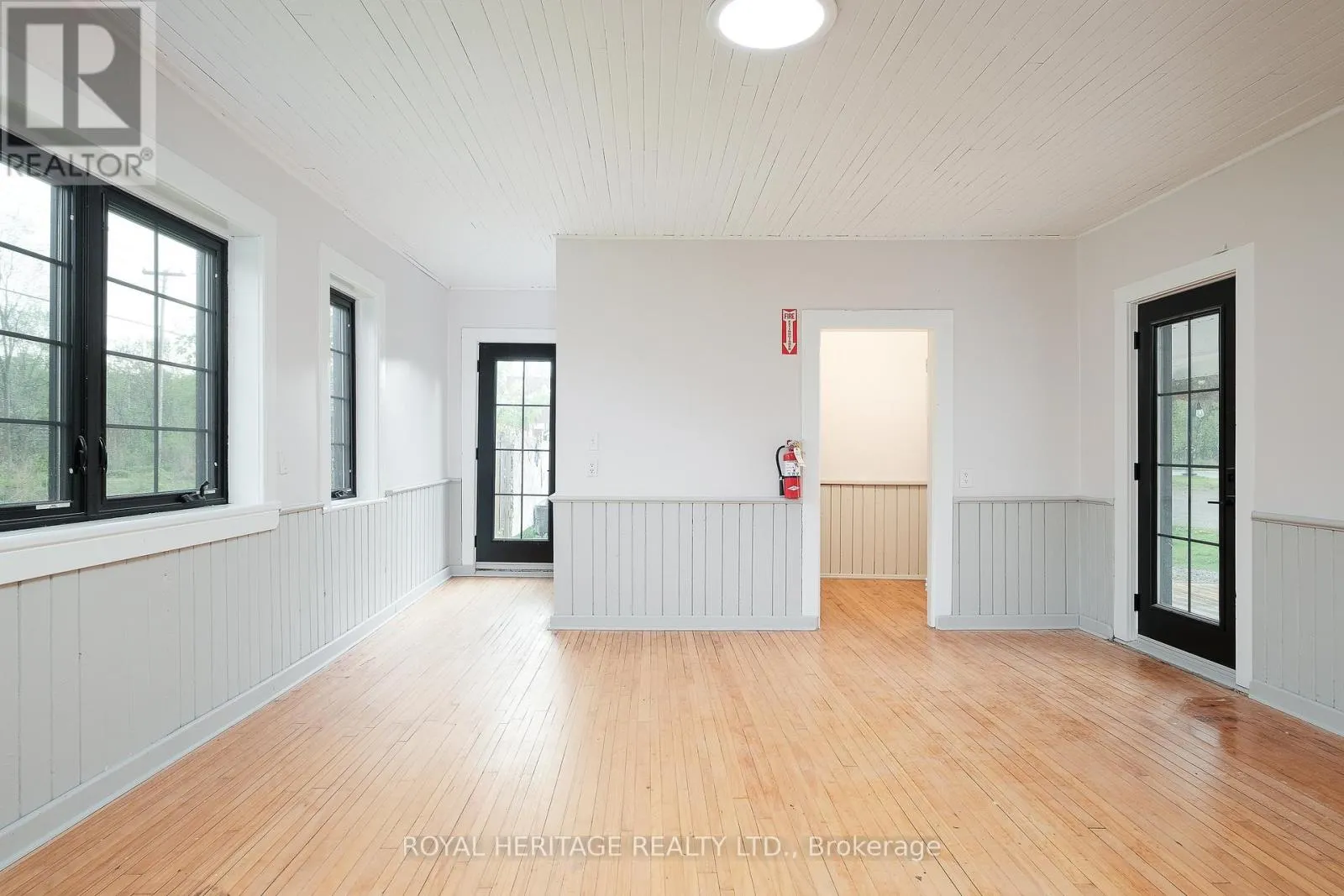 UNIT# 2 - 2102 NATHAWAY DRIVE