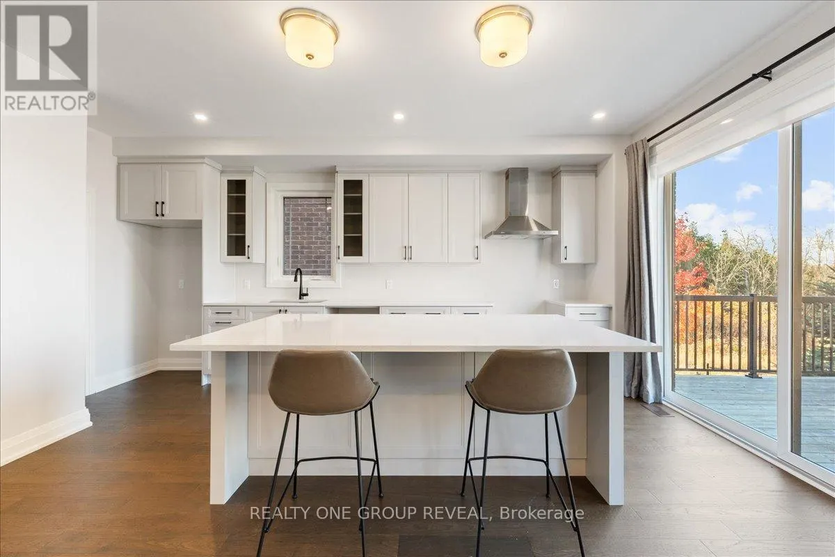 1054 RIPPINGALE TRAIL