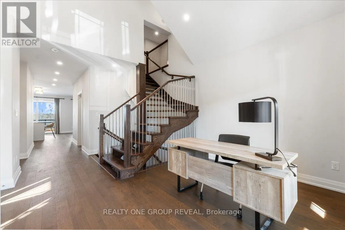 1054 RIPPINGALE TRAIL