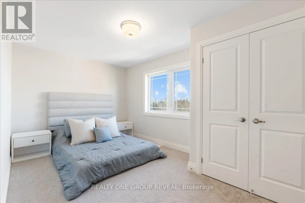 1054 RIPPINGALE TRAIL