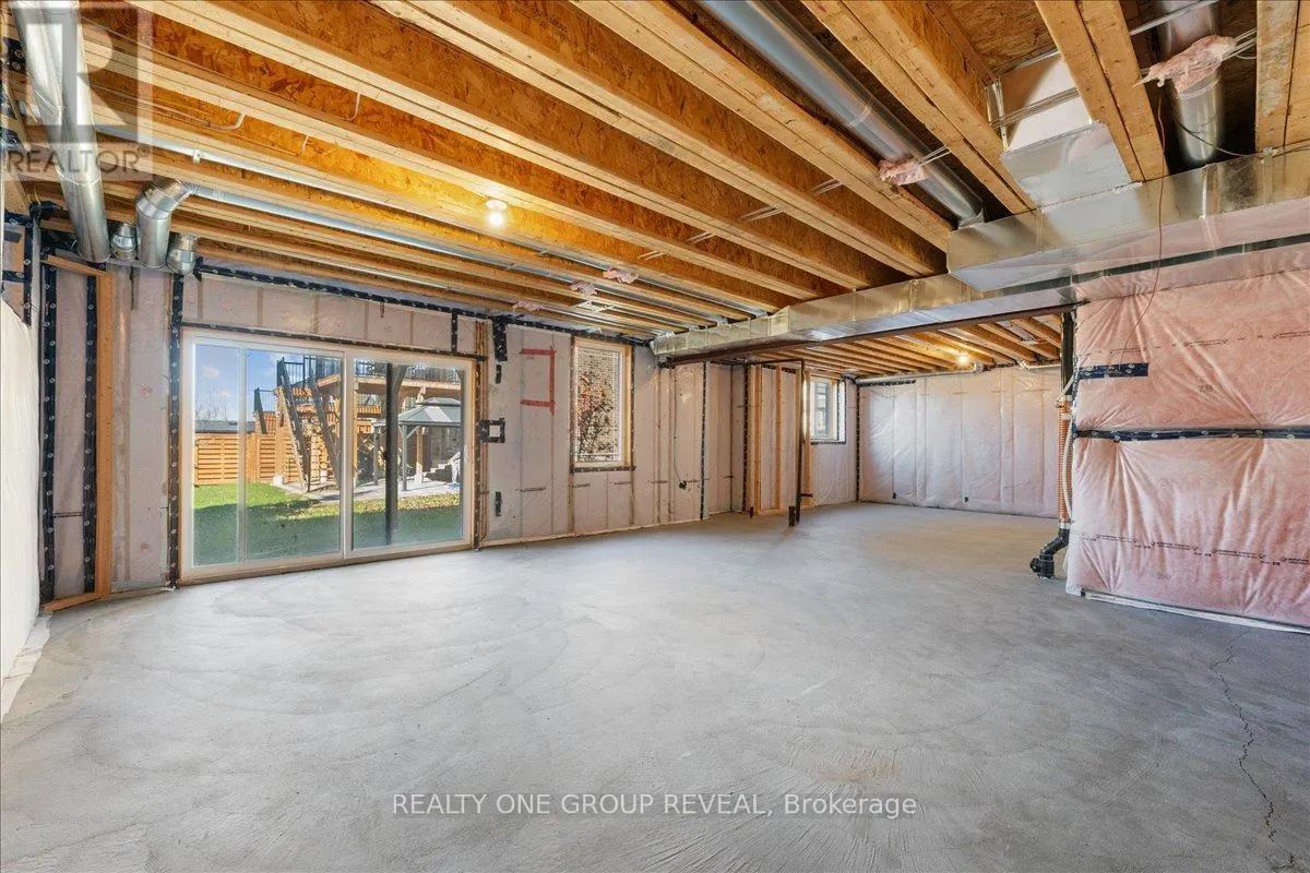 1054 RIPPINGALE TRAIL