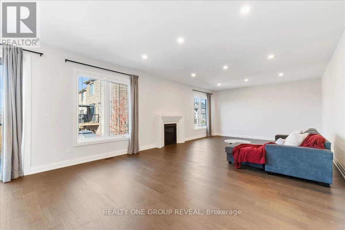 1054 RIPPINGALE TRAIL