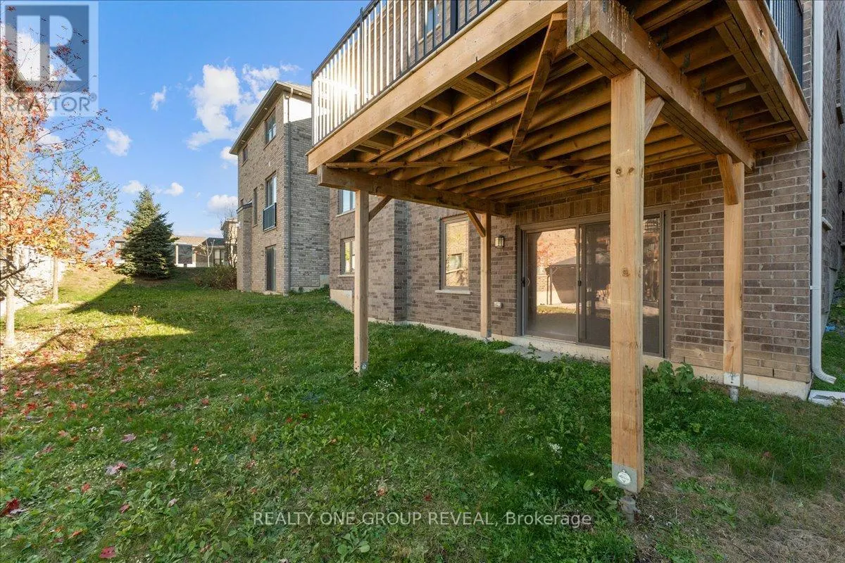 1054 RIPPINGALE TRAIL