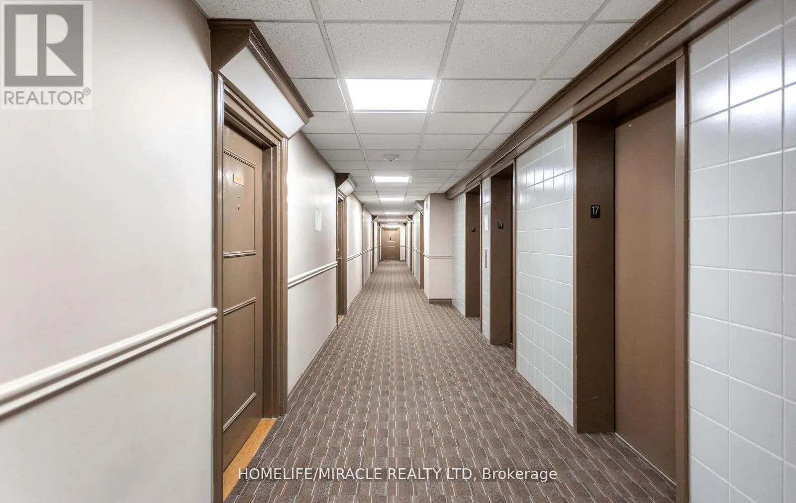 1705 - 35 GREEN VALLEY DRIVE