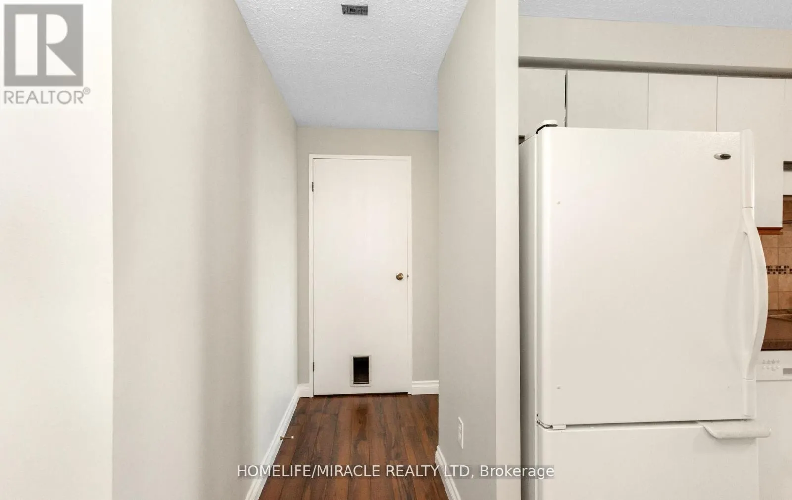 1705 - 35 GREEN VALLEY DRIVE