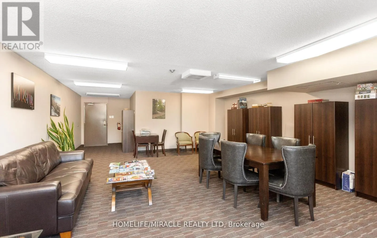 1705 - 35 GREEN VALLEY DRIVE