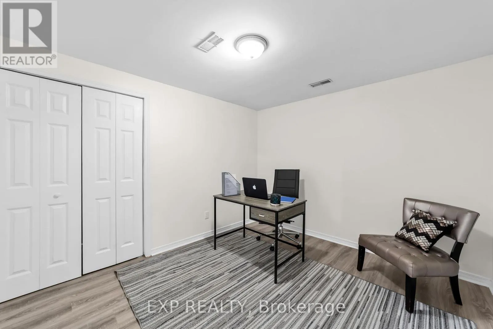 29 DUNSFORD CRESCENT