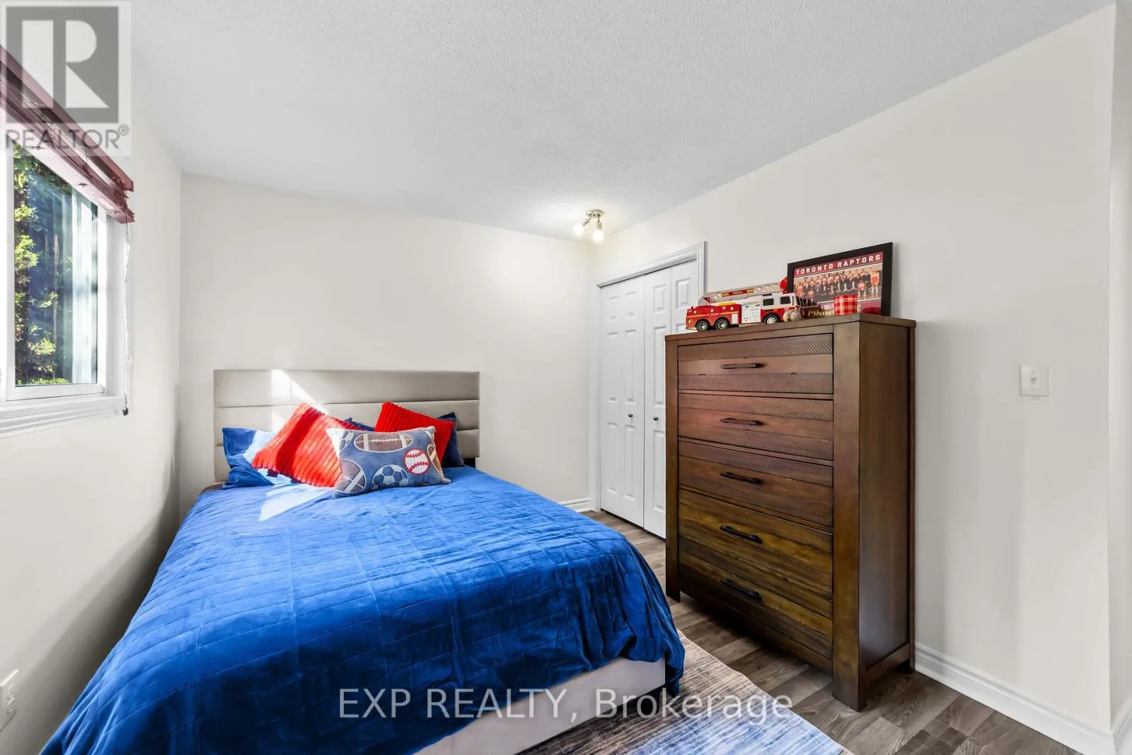 29 DUNSFORD CRESCENT