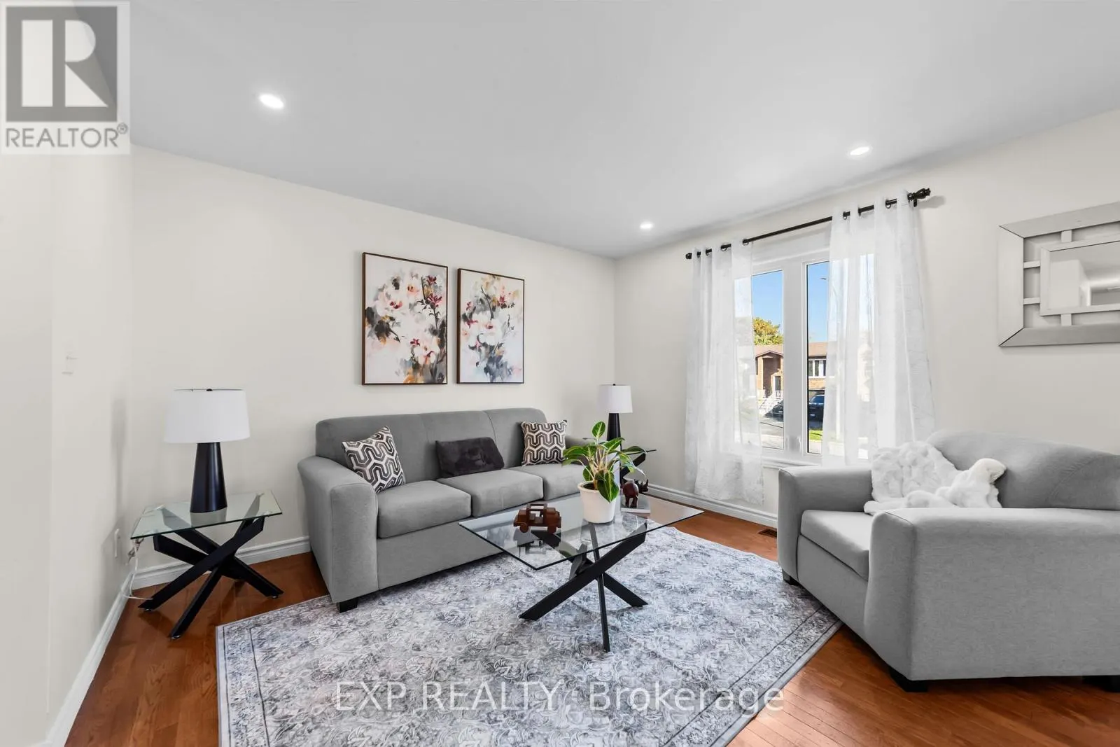 29 DUNSFORD CRESCENT