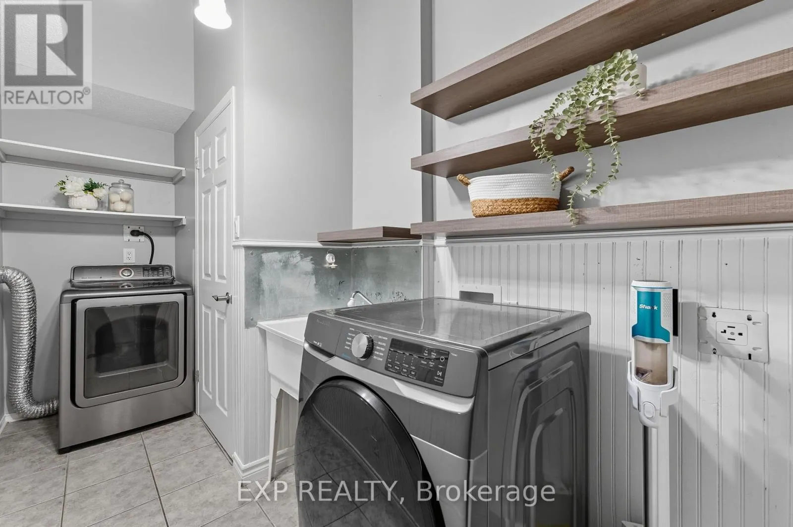 16 NORTH HARROW DRIVE