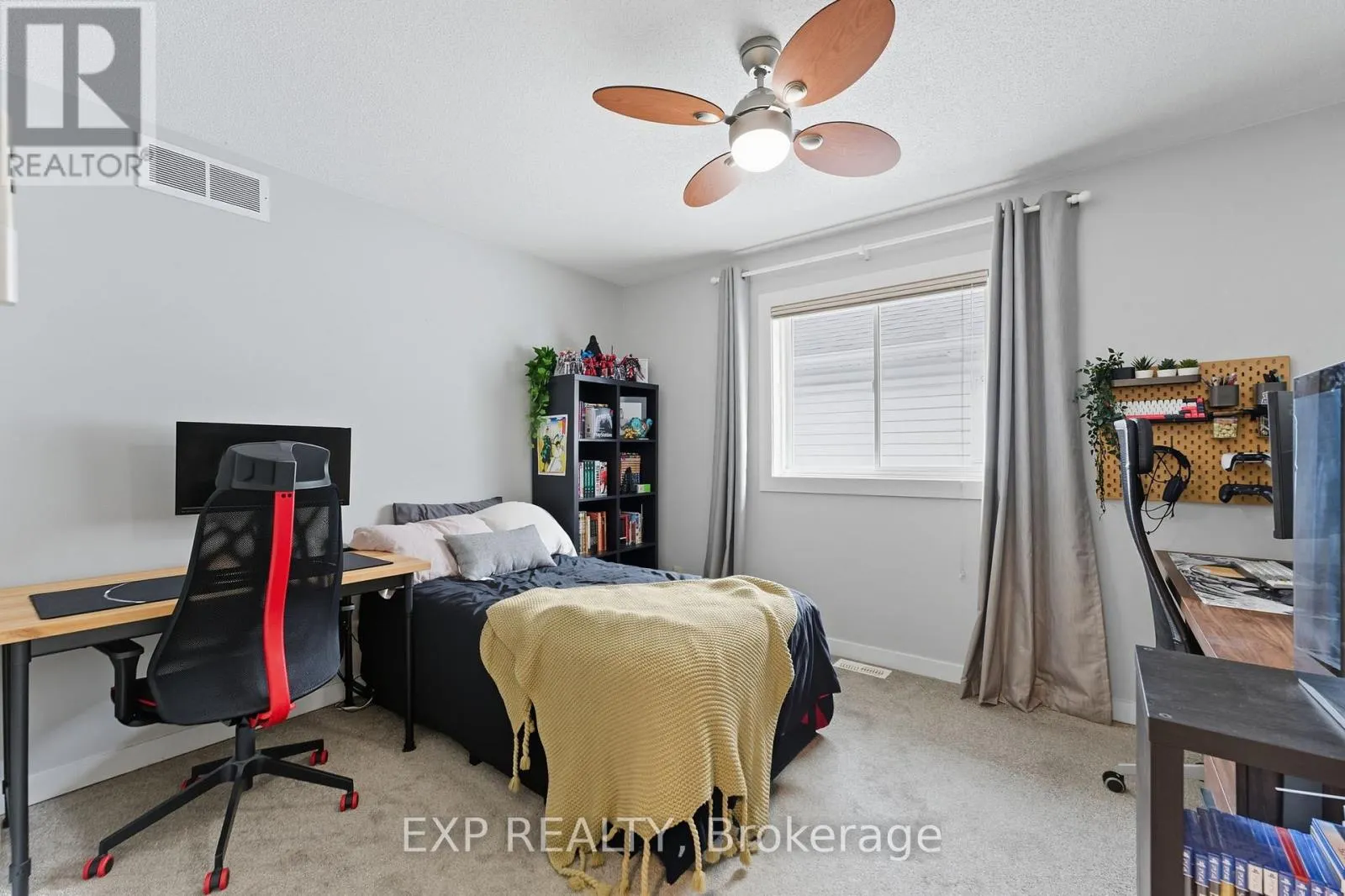 16 NORTH HARROW DRIVE