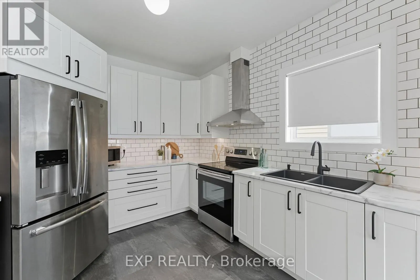 16 NORTH HARROW DRIVE