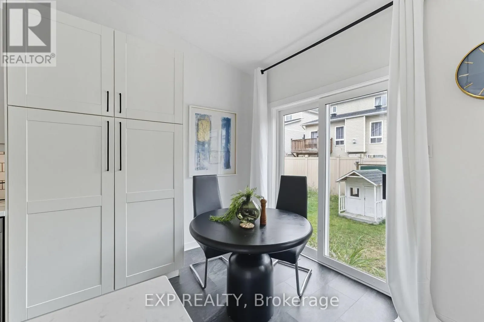 16 NORTH HARROW DRIVE