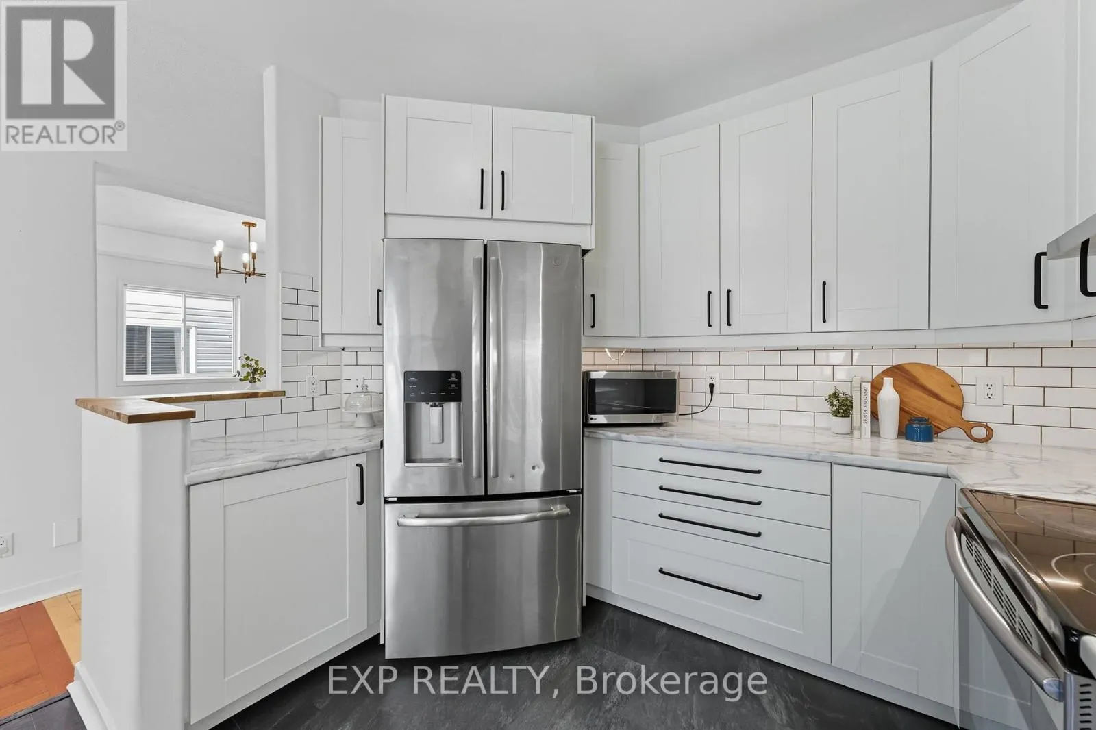 16 NORTH HARROW DRIVE