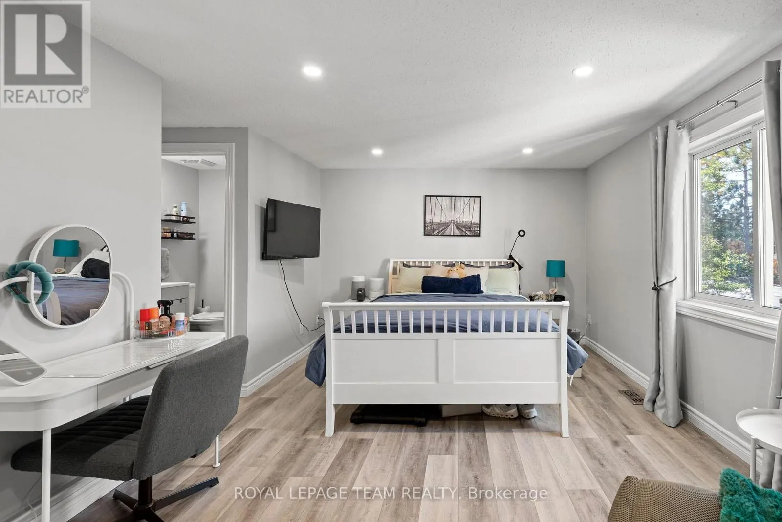 1578 CHEEVERS CRESCENT