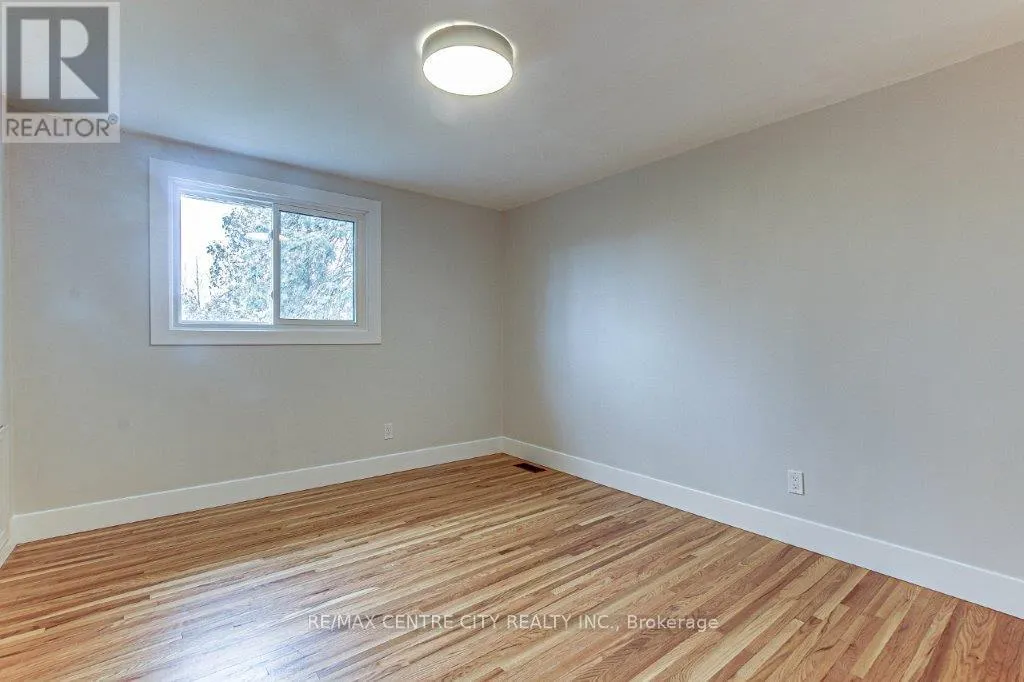 109 BALACLAVA STREET