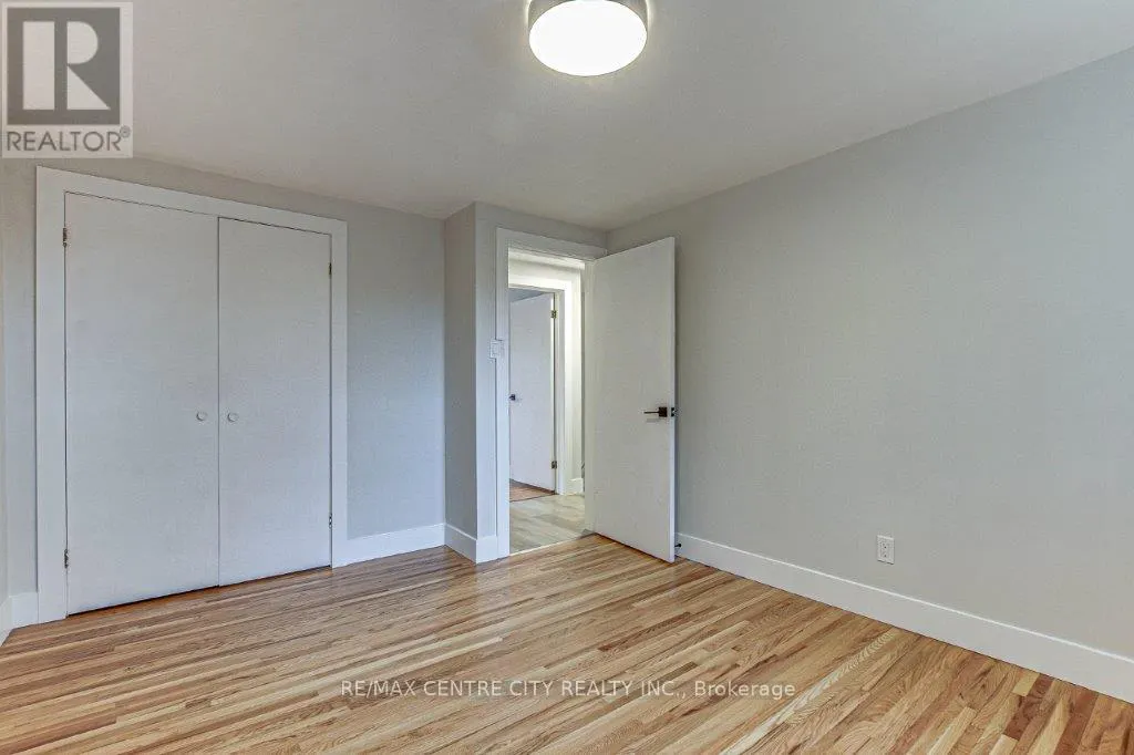 109 BALACLAVA STREET