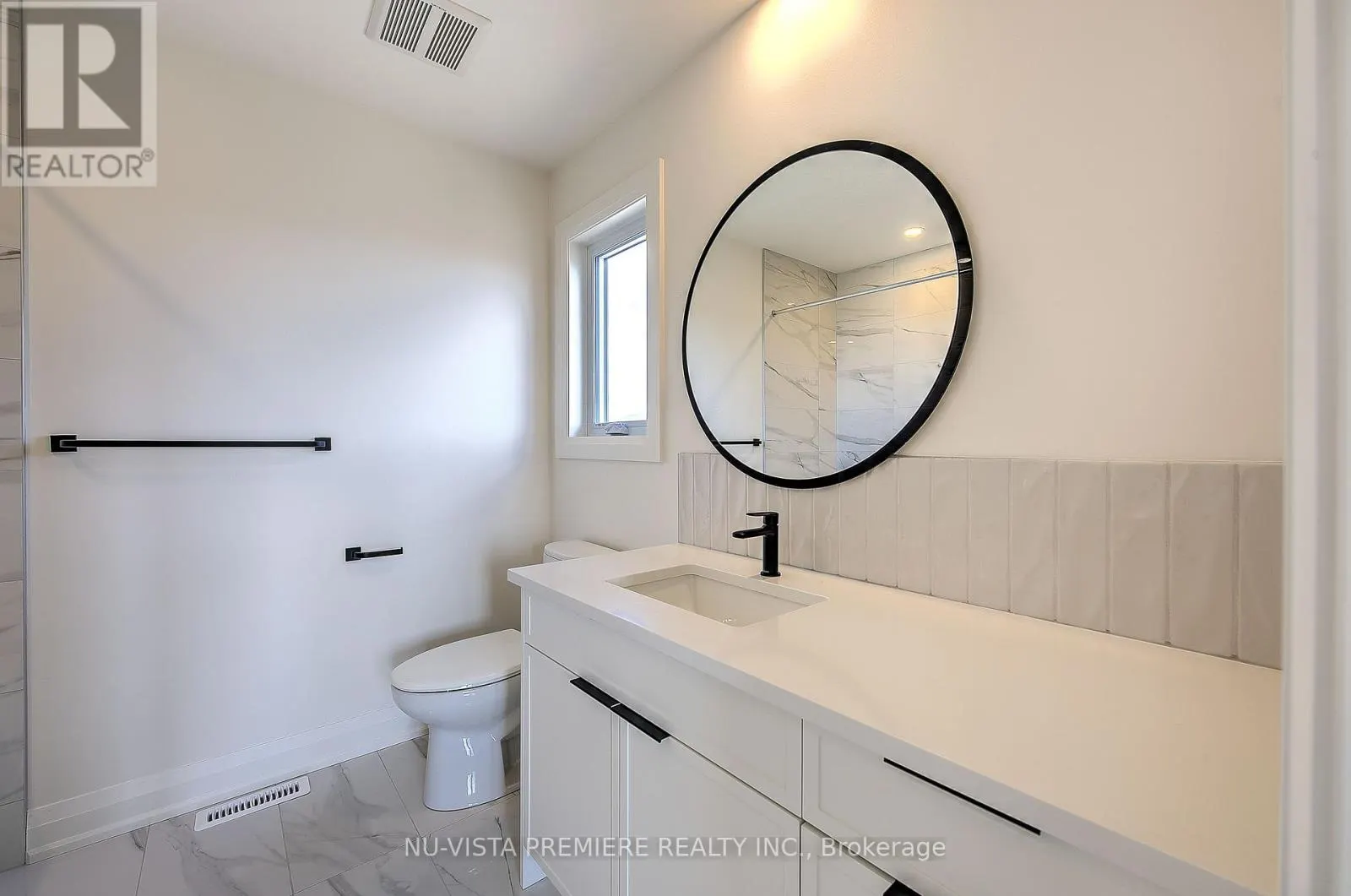 6517 HEATHWOODS AVENUE