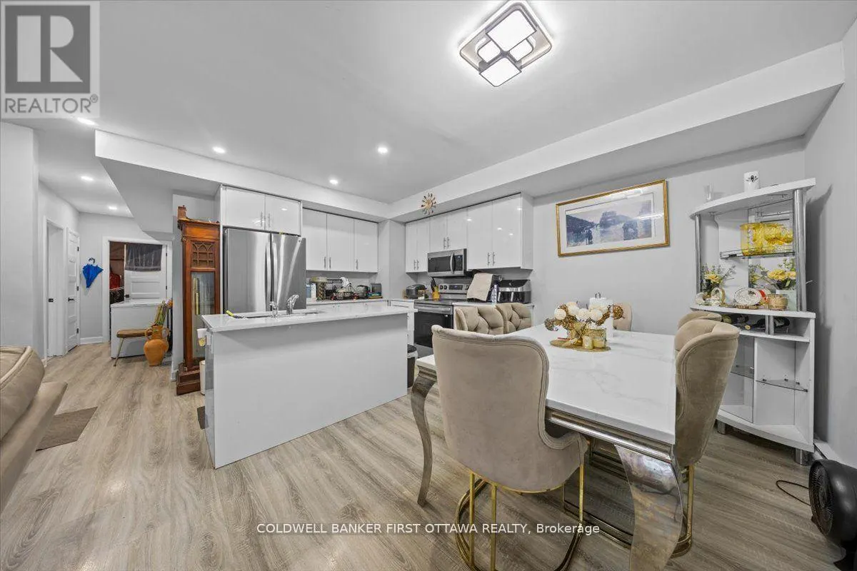 562 QUEEN MARY STREET